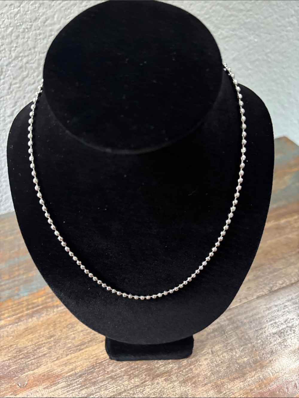Silver Bead Necklace - Classic Women's Jewelry